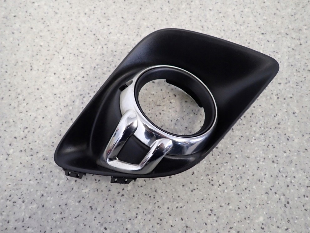 MITSUBISHI ASX 10-13 KRATKA HALOGENU PRZEDNIA LEWA 2/9