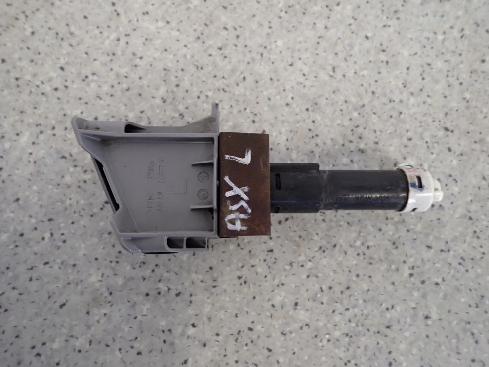 MITSUBISHI ASX 10-16 SPRYSKIWACZ REFLEKTORA PRZEDNI LEWY U17A 4/5
