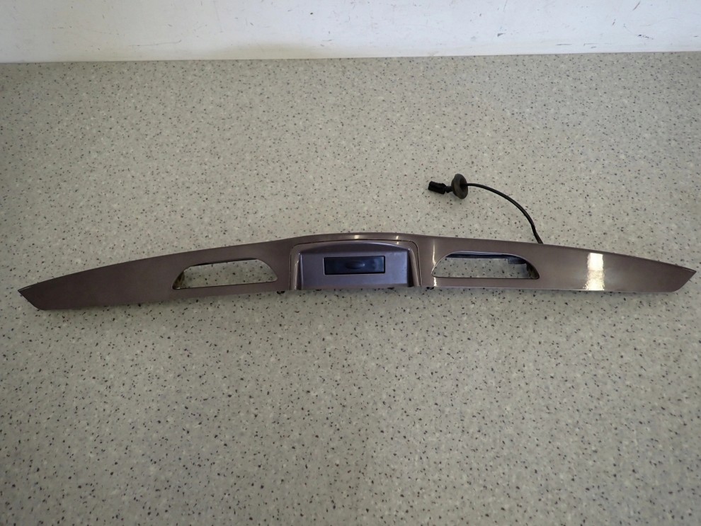 HYUNDAI IX20 HB 09- LISTWA BLENDA KLAPY BAGAŻNIKA NSW 3/7