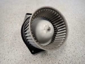 MITSUBISHI OUTLANDER II 07-12 WENTYLATOR NAGRZEWNICY DMUCHAWA 6/6 MINIATURA