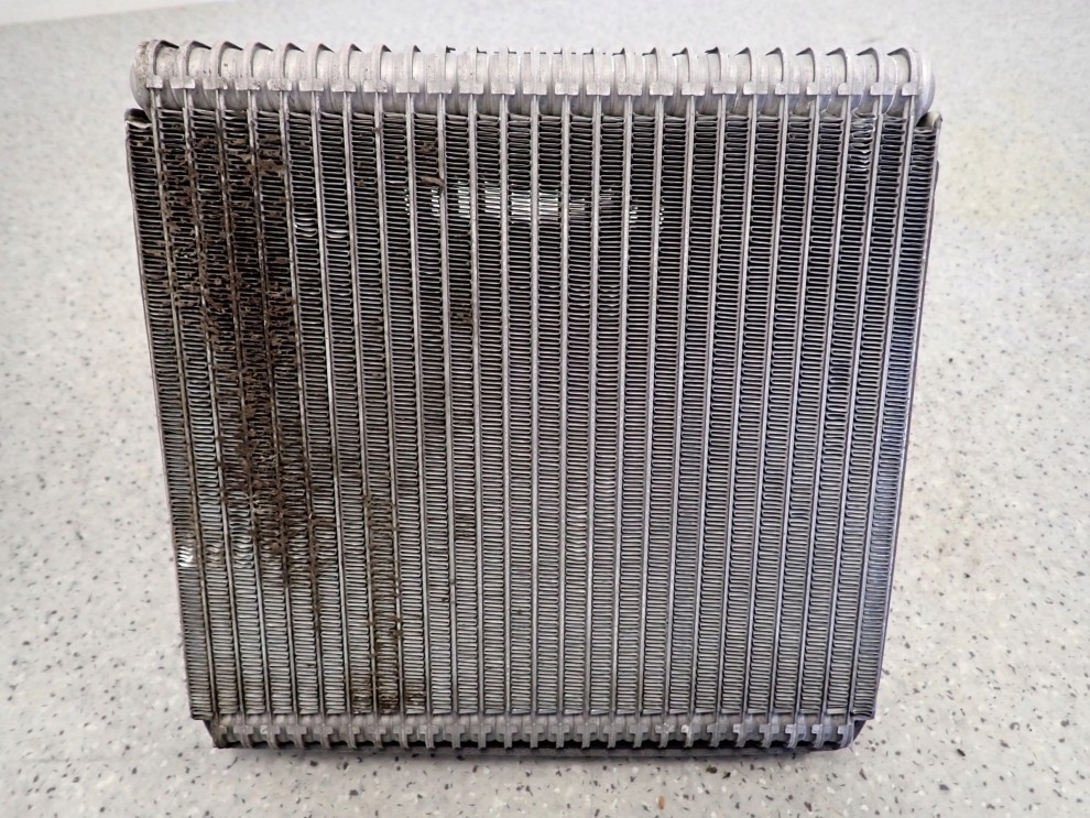 HYUNDAI IX20 09- PAROWNIK KLIMATYZACJI 4/5