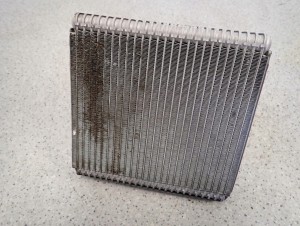 HYUNDAI IX20 09- PAROWNIK KLIMATYZACJI 3/5 MINIATURA