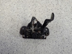 KIA CEED II 12-17 ZAMEK MASKI