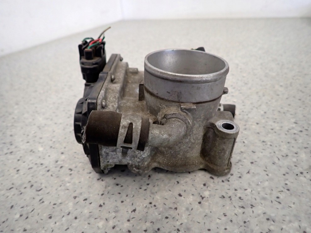 SUZUKI SWIFT MK6 1.3i 07-09 PRZEPUSTNICA POWIETRZA ELEKTRYCZNA 2/7