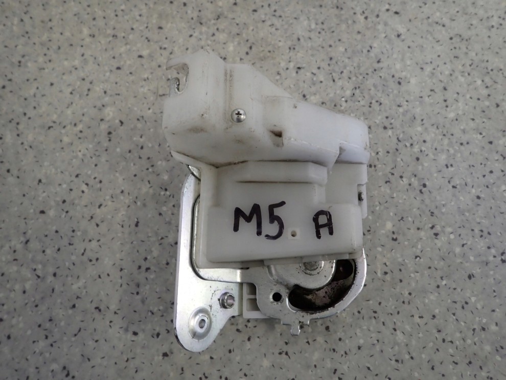 MAZDA5 MAZDA 5 06- ZAMEK DRZWI TYLNY PRAWY 3/5