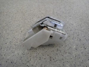 MAZDA5 MAZDA 5 06- ZAMEK DRZWI TYLNY PRAWY 4/5 MINIATURA