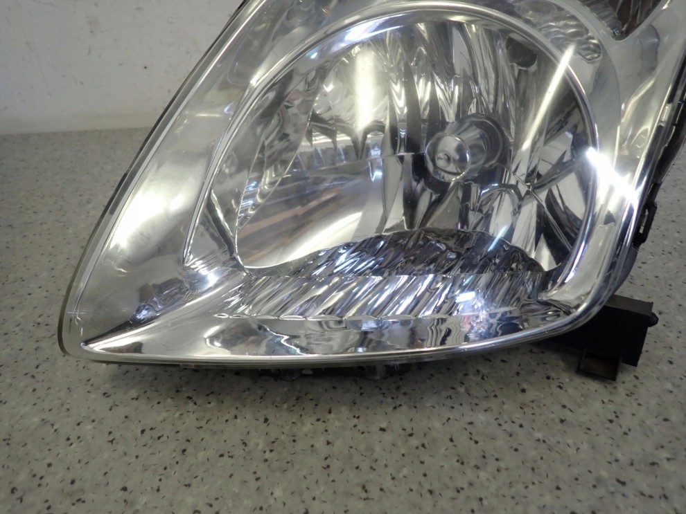 SUZUKI SWIFT 05-09 REFLEKTOR LEWY LAMPA PRZEDNIA LEWA 2/9