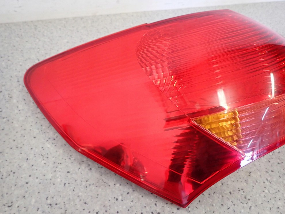 KIA VENGA 09- LAMPA TYLNA LEWA 5/9