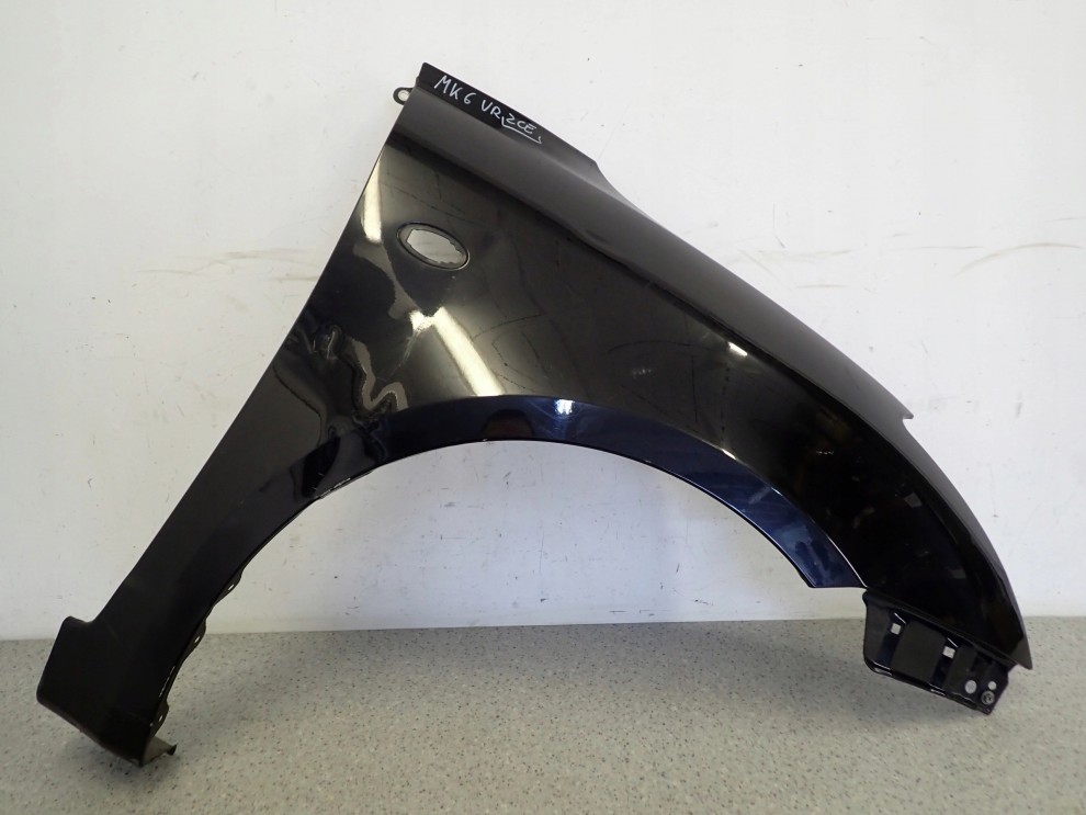 SUZUKI SWIFT MK6 05-09 BŁOTNIK PRZEDNI PRAWY ZCE 2/13