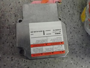 SUZUKI SWIFT MK6 05-09 PODUSZKI POWIETRZNE SRS ZESTAW 4/9 MINIATURA