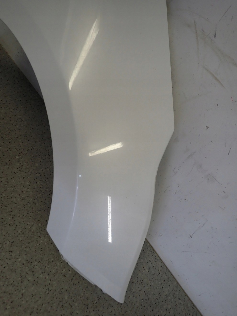 KIA CEED II 12-17 BŁOTNIK PRZEDNI PRAWY HW 6/9