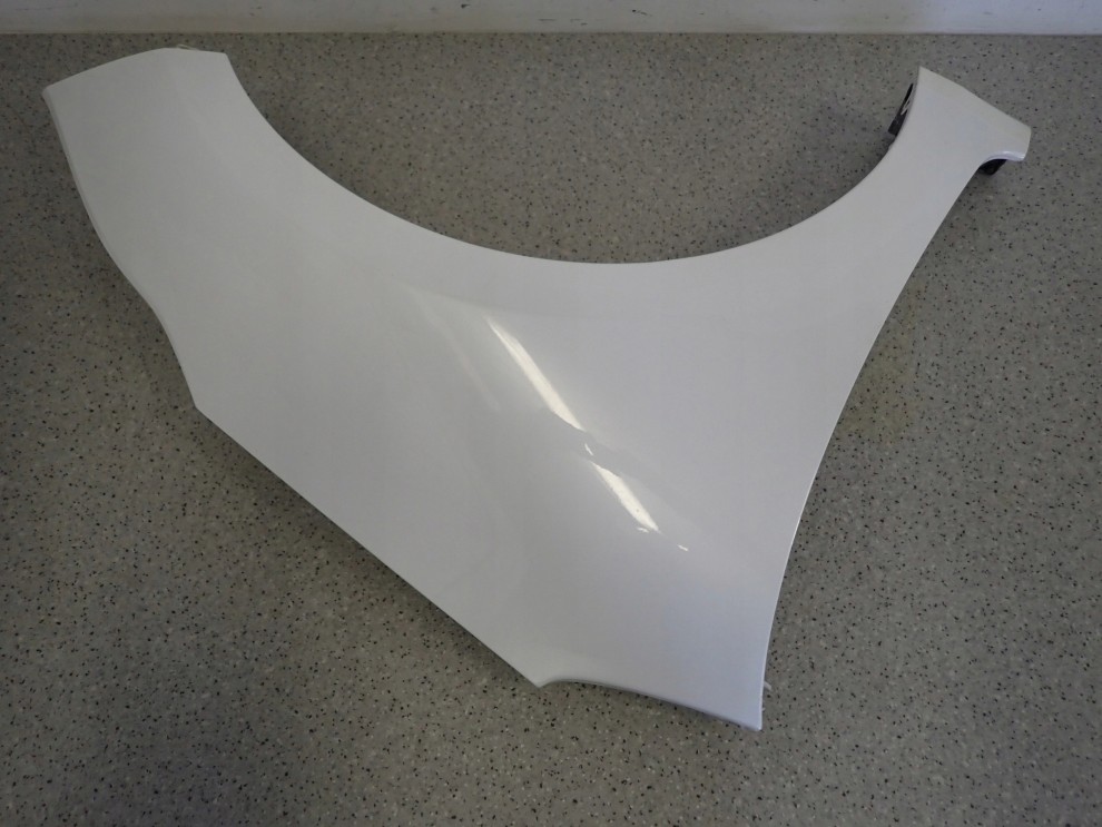 KIA CEED II 12-17 BŁOTNIK PRZEDNI PRAWY HW 8/9