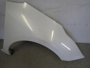 KIA CEED II 12-17 BŁOTNIK PRZEDNI PRAWY HW 7/9 MINIATURA