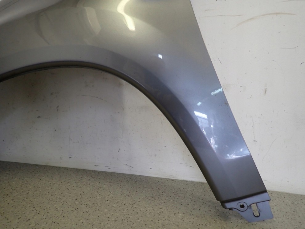 MITSUBISHI ASX 10- BŁOTNIK PRZEDNI LEWY U17A 6/12