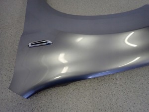 MITSUBISHI ASX 10- BŁOTNIK PRZEDNI LEWY U17A 8/12 MINIATURA