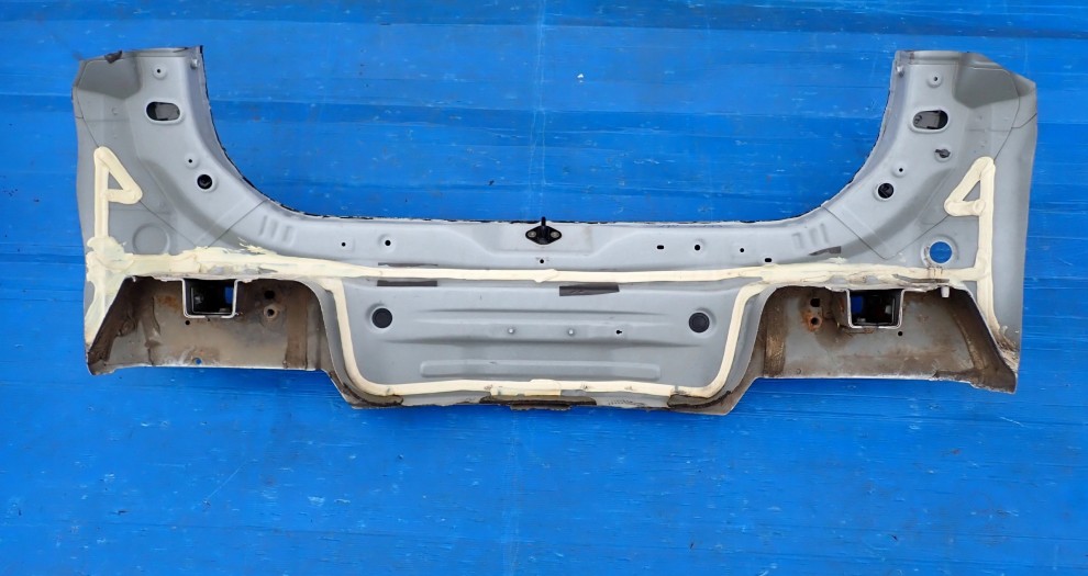 KIA CEED II KOMBI SW 12-17 PAS TYLNY 4/8