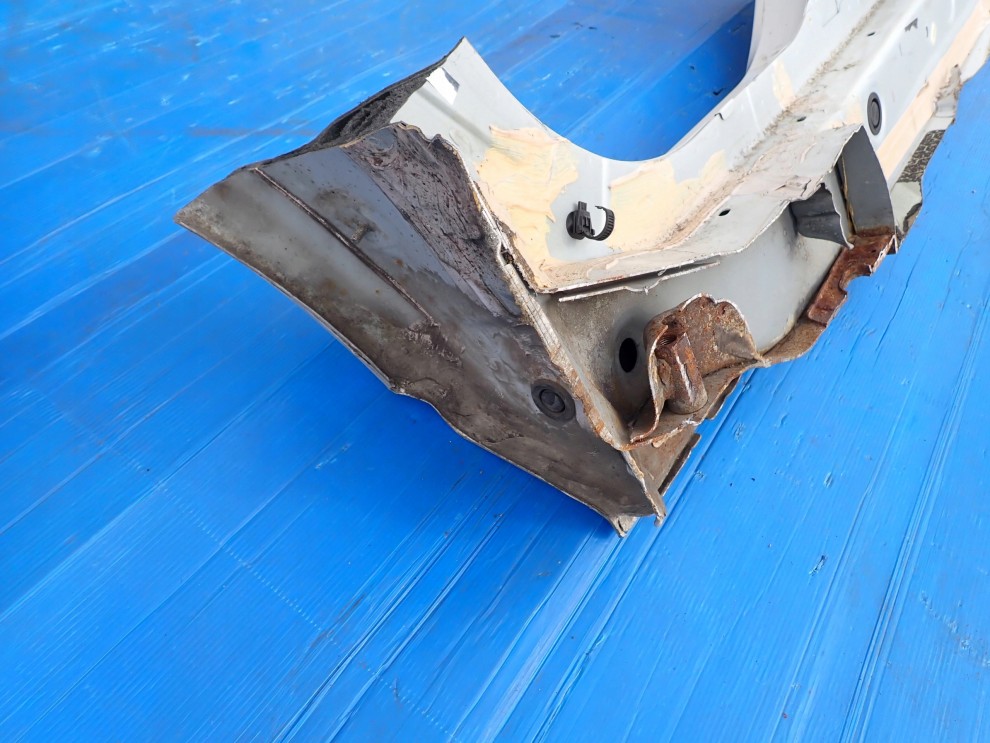 MITSUBISHI OUTLANDER II 06-12 PRÓG LEWY W13 13/13