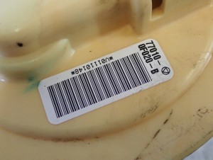 TOYOTA VERSO 2.0 D4D 09-13 CZUJNIK POZIOMU PALIWA 6/6 MINIATURA