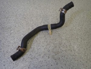 TOYOTA YARIS I 99-05 KRÓCIEC TRÓJNIK PRZEWÓD NAGRZEWNICY 4/4 MINIATURA