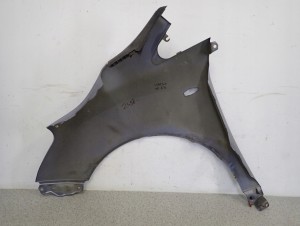 TOYOTA VERSO 09-13 BŁOTNIK PRZEDNI PRAWY 8T4 11/11 MINIATURA