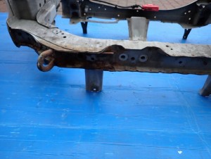 MITSUBISHI OUTLANDER II 06-12 PAS PRZEDNI WZMOCNIENIE CZOŁOWE W13 6/8 MINIATURA