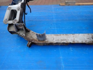 MITSUBISHI OUTLANDER II 06-12 PAS PRZEDNI WZMOCNIENIE CZOŁOWE W13 8/8 MINIATURA