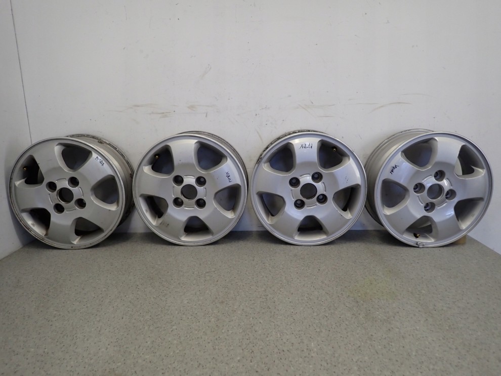 HYUNDAI MATRIX 02-10 FELGI ALUMINIOWE ALUFELGI 1/8