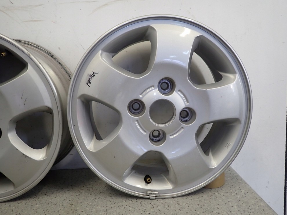 HYUNDAI MATRIX 02-10 FELGI ALUMINIOWE ALUFELGI 5/8