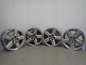 TOYOTA RAV4 RAV 4 99-05 FELGI ALUMIONWE ALUFELGI 1/6 MINIATURA