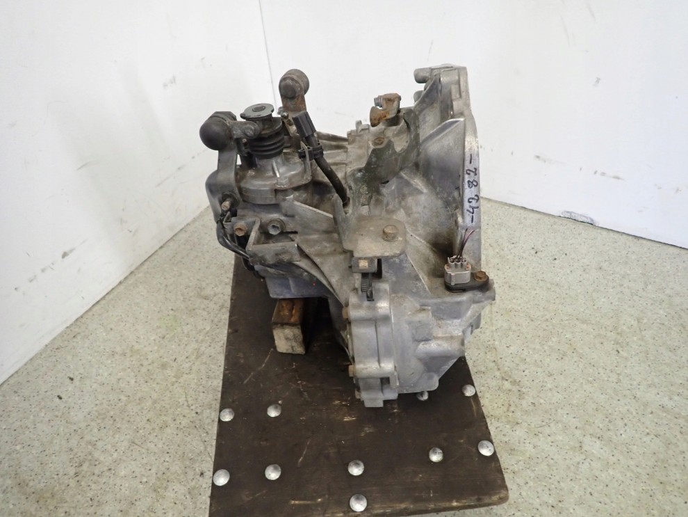 SUZUKI SWIFT 05-09 1,3i SKRZYNIA BIEGÓW MANUALNA 4/6