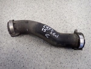 KIA CEED II 1.6 CRDI 12-17 RURA POWIETRZA INTERCOOLERA 1/2 MINIATURA