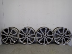 TOYOTA VERSO 09-13 FELGI ALUMINIOWE ALUFELGI 1/9 MINIATURA