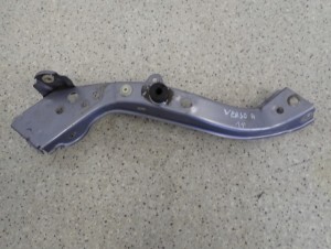 TOYOTA VERSO 09-13 OKULAR MOCOWANIE LAMPY PRZÓD PRAWY 8T4 3/3 MINIATURA