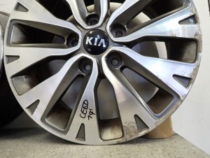 KIA CEED HYUNDAI I30 II II 12-17 FELGI ALUMINIOWE ALUFELGI 9/11 MINIATURA