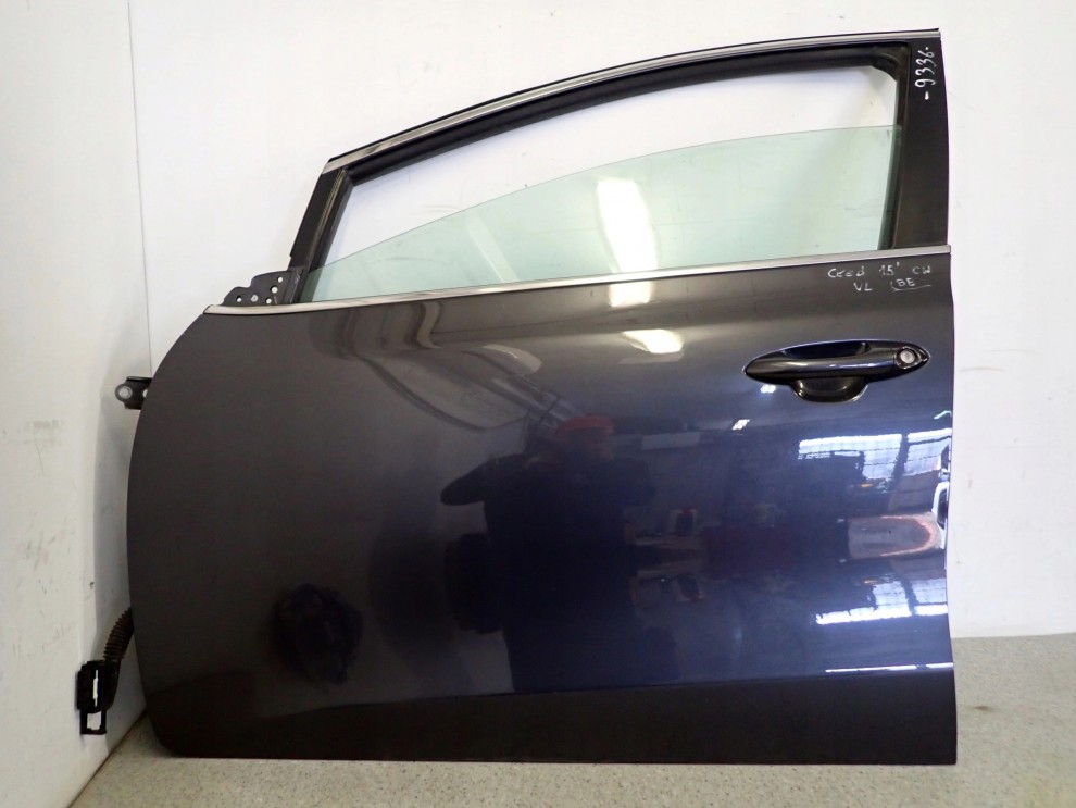 KIA CEED II KOMBI CW 12-17 DRZWI PRZEDNIE LEWE BE 1/10
