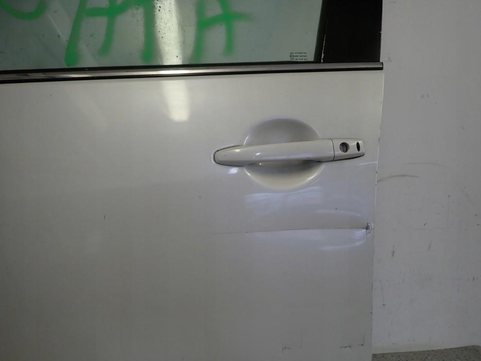 MITSUBISHI OUTLANDER II 06-12 DRZWI PRZEDNIE LEWE W13 2/10