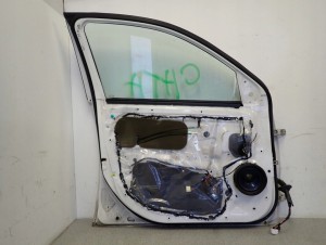 MITSUBISHI OUTLANDER II 06-12 DRZWI PRZEDNIE LEWE W13 9/10 MINIATURA