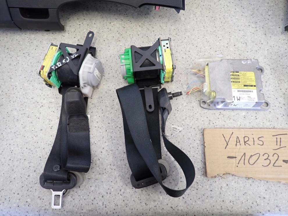 TOYOTA YARIS II 06-11 PODUSZKI POWIETRZNE SRSY EUROPA 7/9