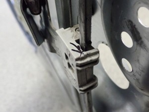 KIA VENGA 09- PODNOŚNIK SZYBY PRZEDNI LEWY 6/6 MINIATURA