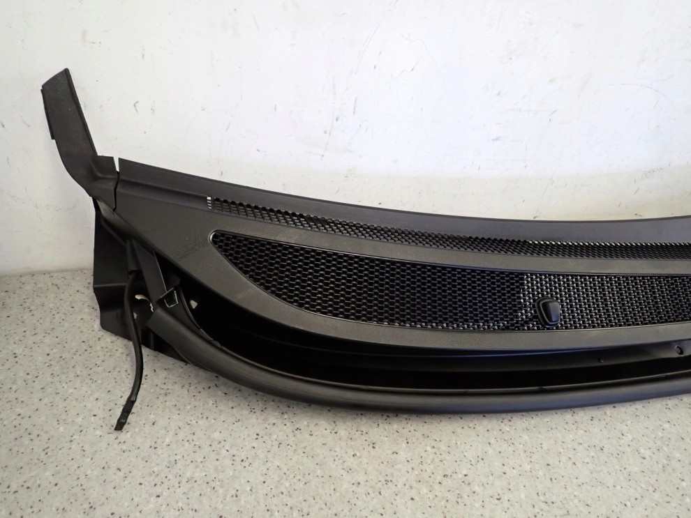 KIA VENGA 09- PODSZYBIE PLASTIKOWE 2/11