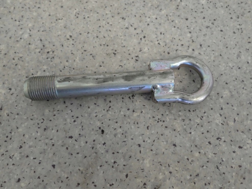 TOYOTA VERSO 09 - UCHO HOLOWNICZE WKRĘCANE HAK 2/4