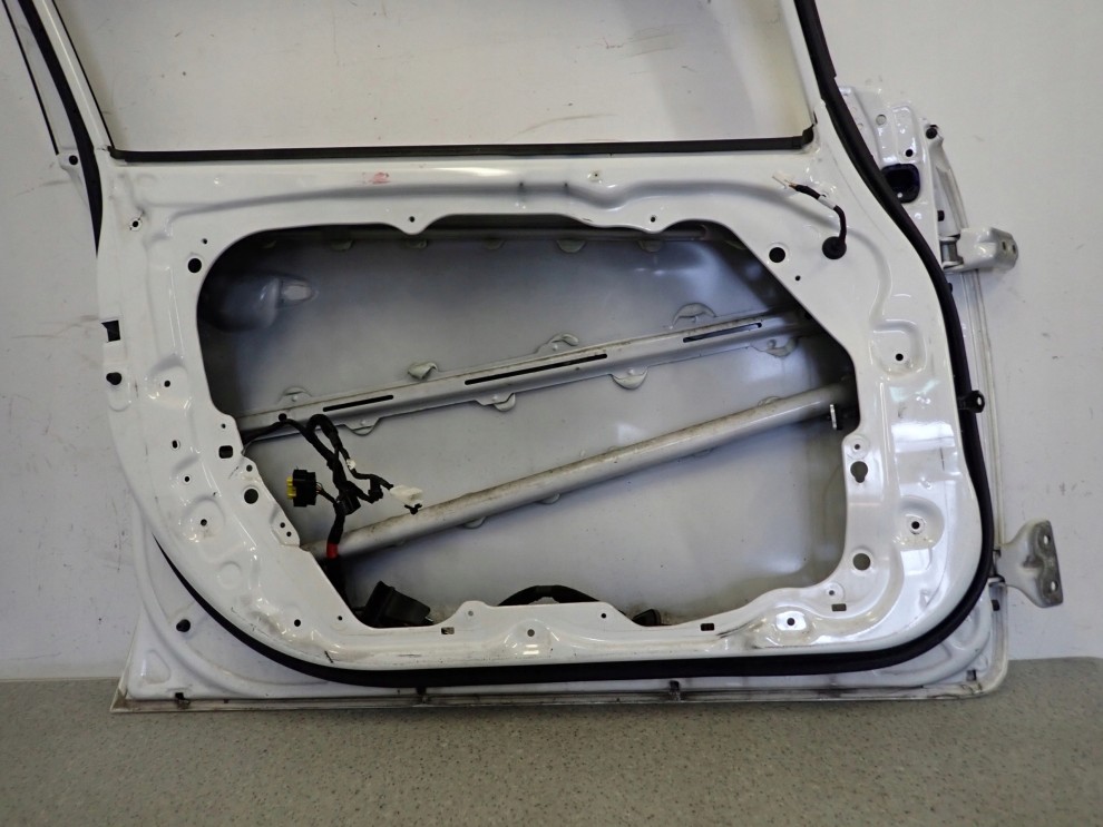 KIA CEED II KOMBI CW 12-17 DRZWI PRZEDNIE LEWE HW 13/13