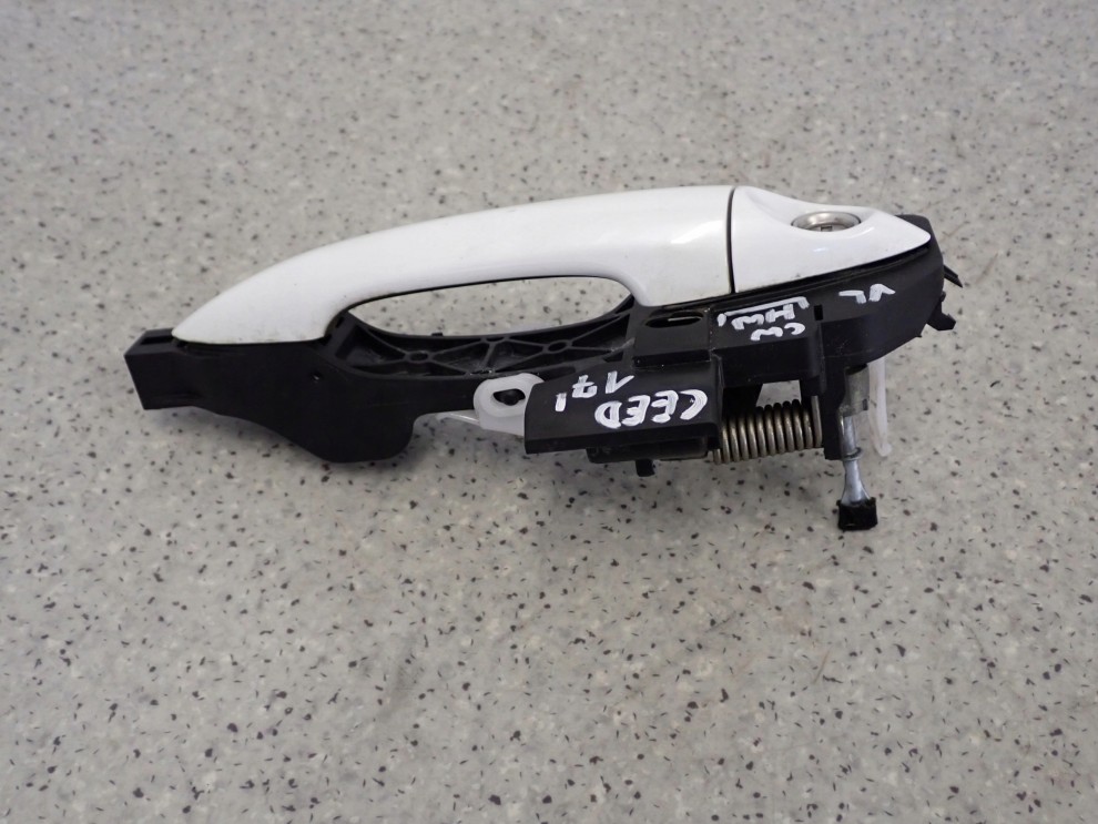 KIA CEED II 12-17 KLAMKA PRZEDNIA LEWA HW 4/5