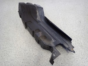 SUZUKI SWIFT 10- MK7 KIEROWNICA POWIETRZA OSŁONA CHŁODNICY 1/4 MINIATURA