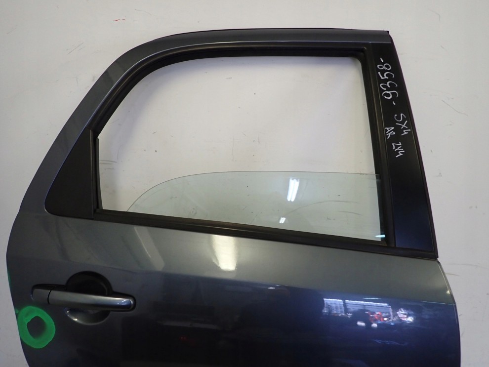 SUZUKI SX4 06-12 DRZWI TYLNE PRAWE ZY4 2/15