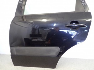 SUZUKI SX4 06-12 DRZWI TYLNE LEWE ZCE 2/13 MINIATURA
