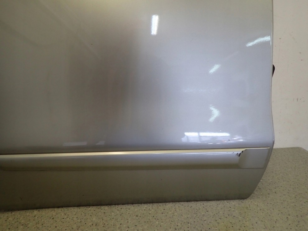 NISSAN NOTE E11 06-12 DRZWI TYLNE PRAWE KY0 10/12