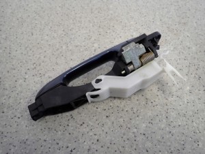 KIA CEED 06-12 KLAMKA DRZWI TYLNA LEWA 5/5 MINIATURA