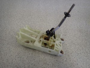 MAZDA 6 2.0 DIESEL RF5 02-05 LEWAREK ZMIANY BIEGÓW