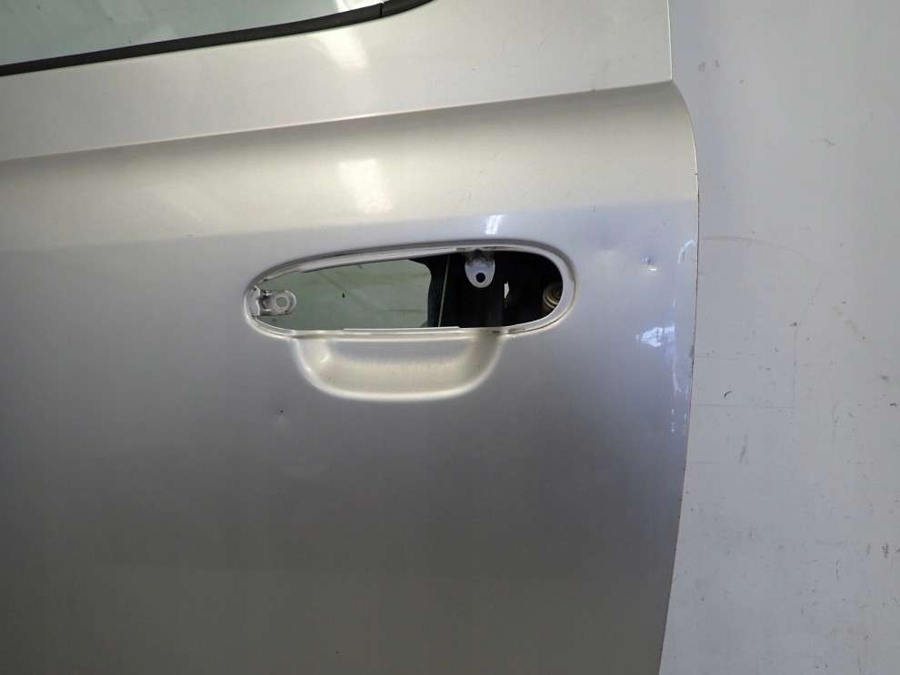 TOYOTA YARIS I 99- FR 3d DRZWI LEWE 1E7 5/10